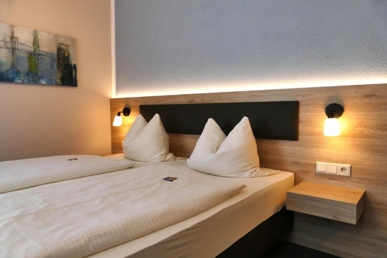 Hasi'S Hotel Grafing Esterno foto