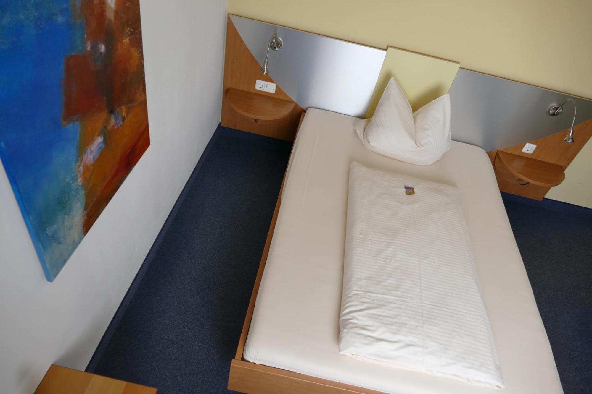Hasi'S Hotel Grafing Esterno foto